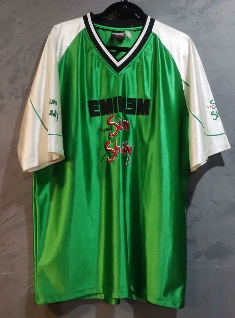 激レア　美品Eminem The Real Slim Shady Vネックシャツ