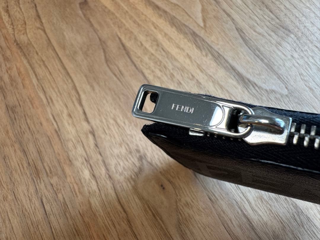 D*★様 【美品】FENDI フェンディ 財布 ケース