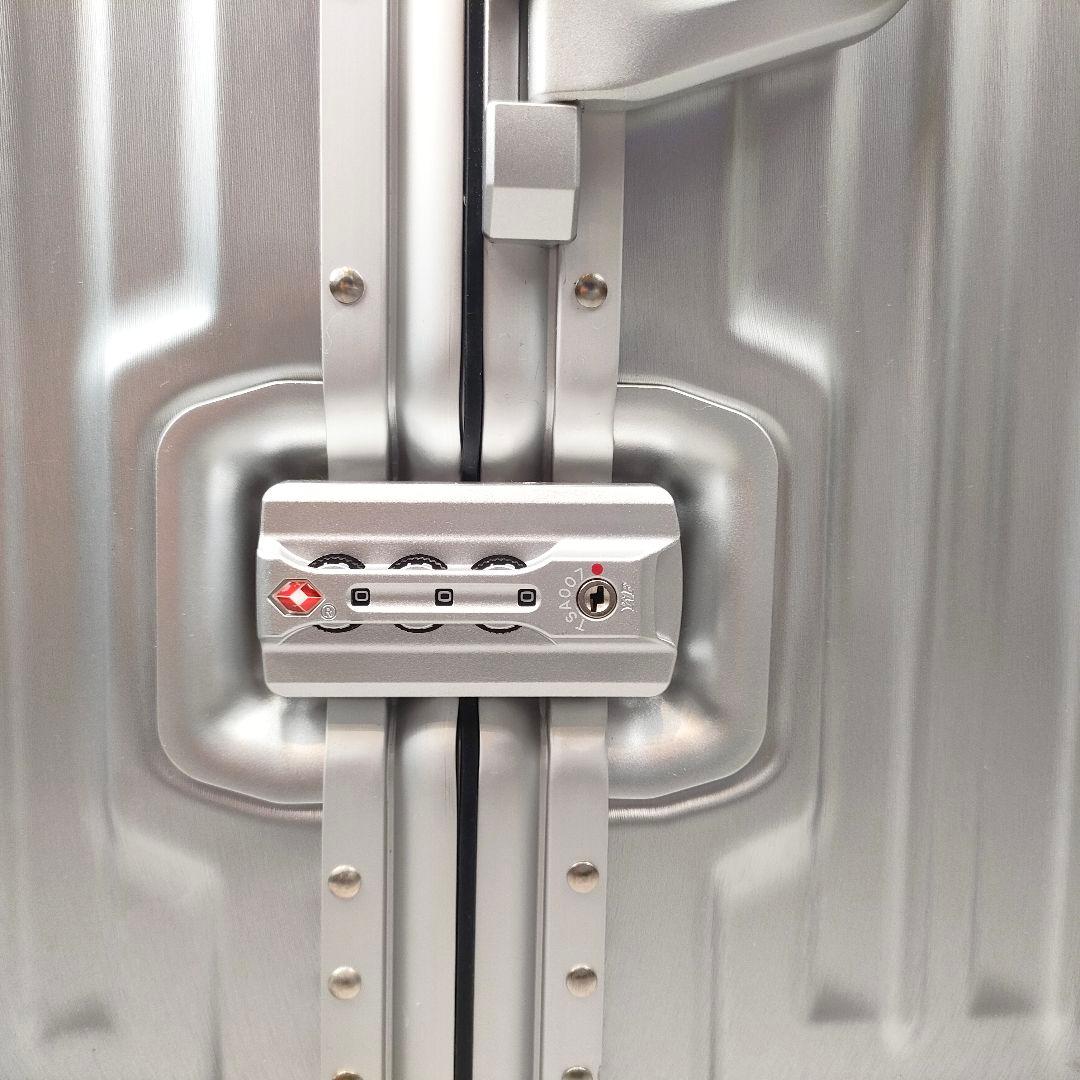 【迅速発送】siffler アルミ調 スーツケース 66L