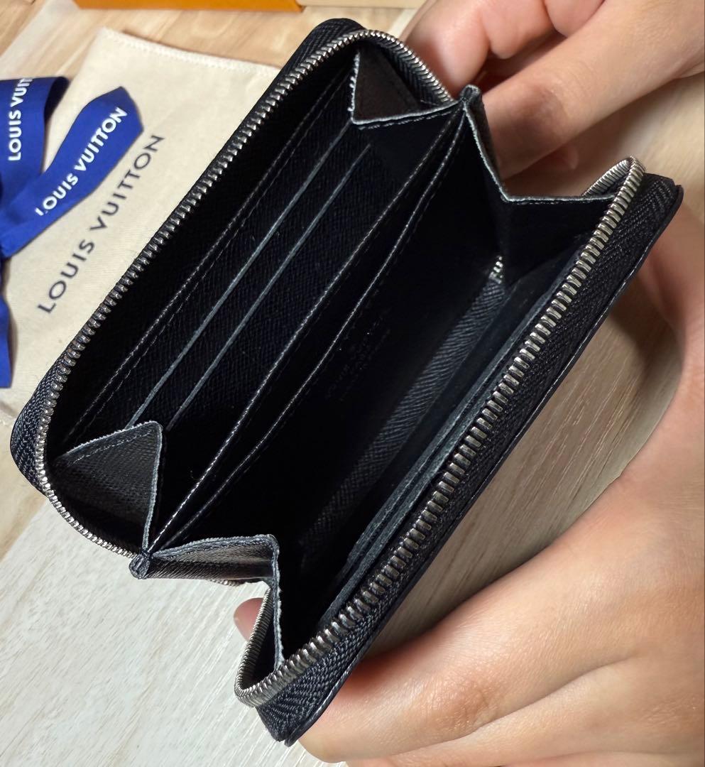 ルイヴィトン エピ ブラック ジッピーパース ケース ミニ財布