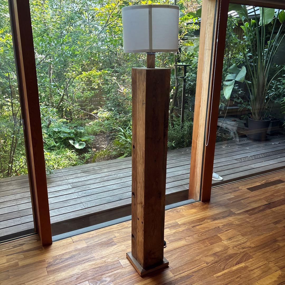 木製フロアスタンド ランプシェード付き(hihi)