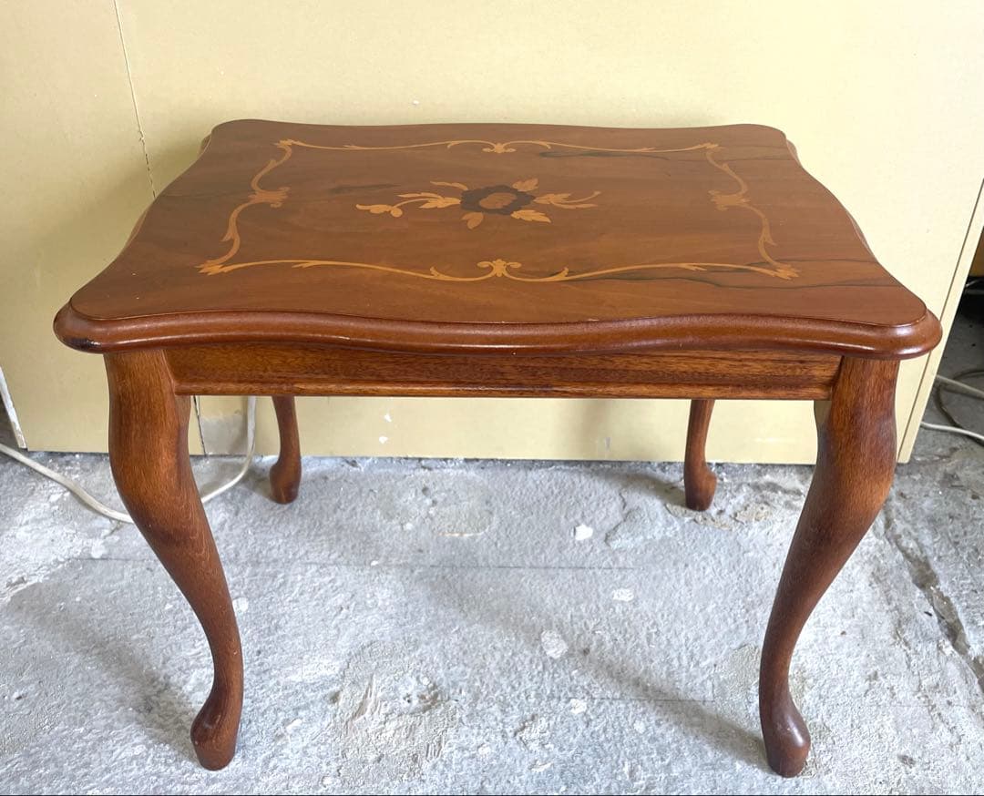 イタリア製 輸入家具 猫脚 象嵌 サイドテーブル アンティーク C