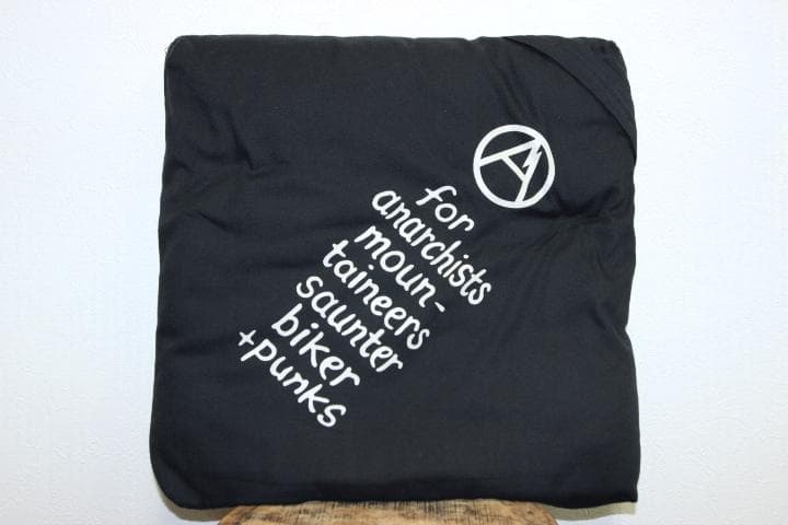 MOUNTAIN RESEARCH マウンテンリサーチ クッション 黒