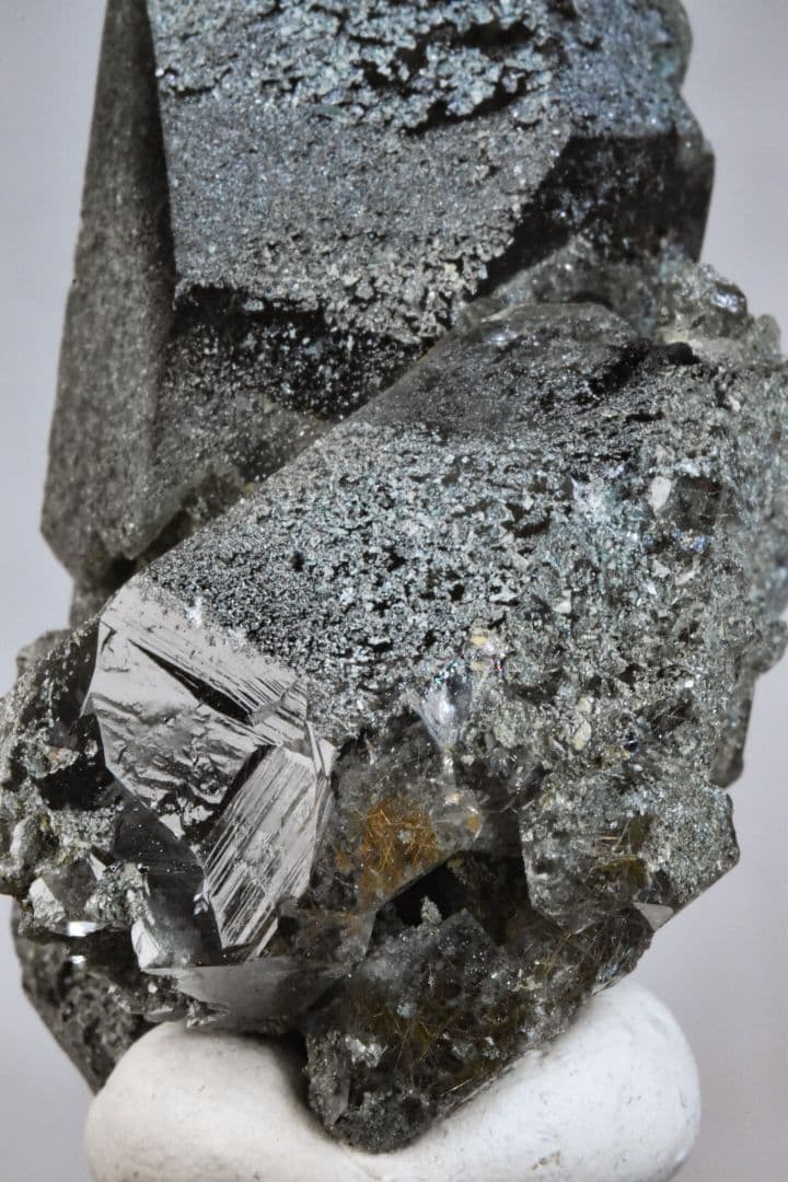 マニハール産 クローライトオンルチルクォーツ