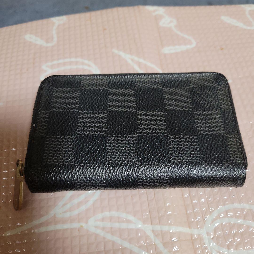 ルイヴィトン ダミエグラフィット ジッピーパース
