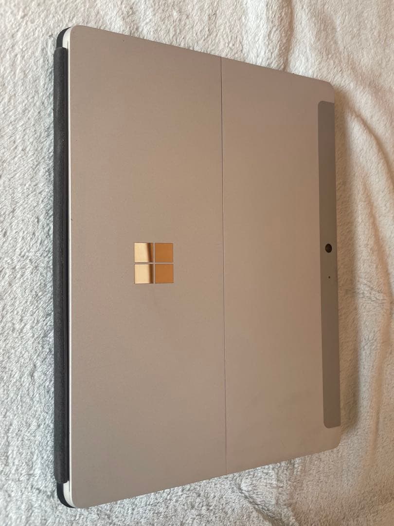 Windows surface GO４　64G 美品