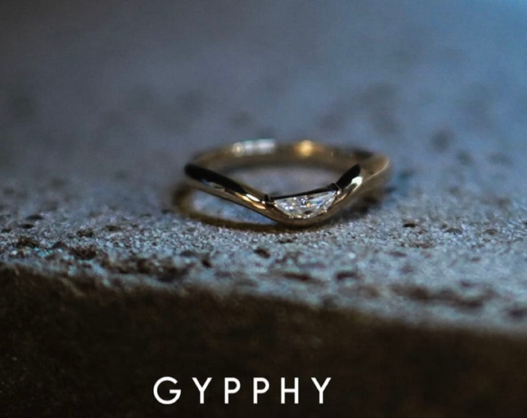 GYPPHY ジプフィー　Half Moon curva ring k10