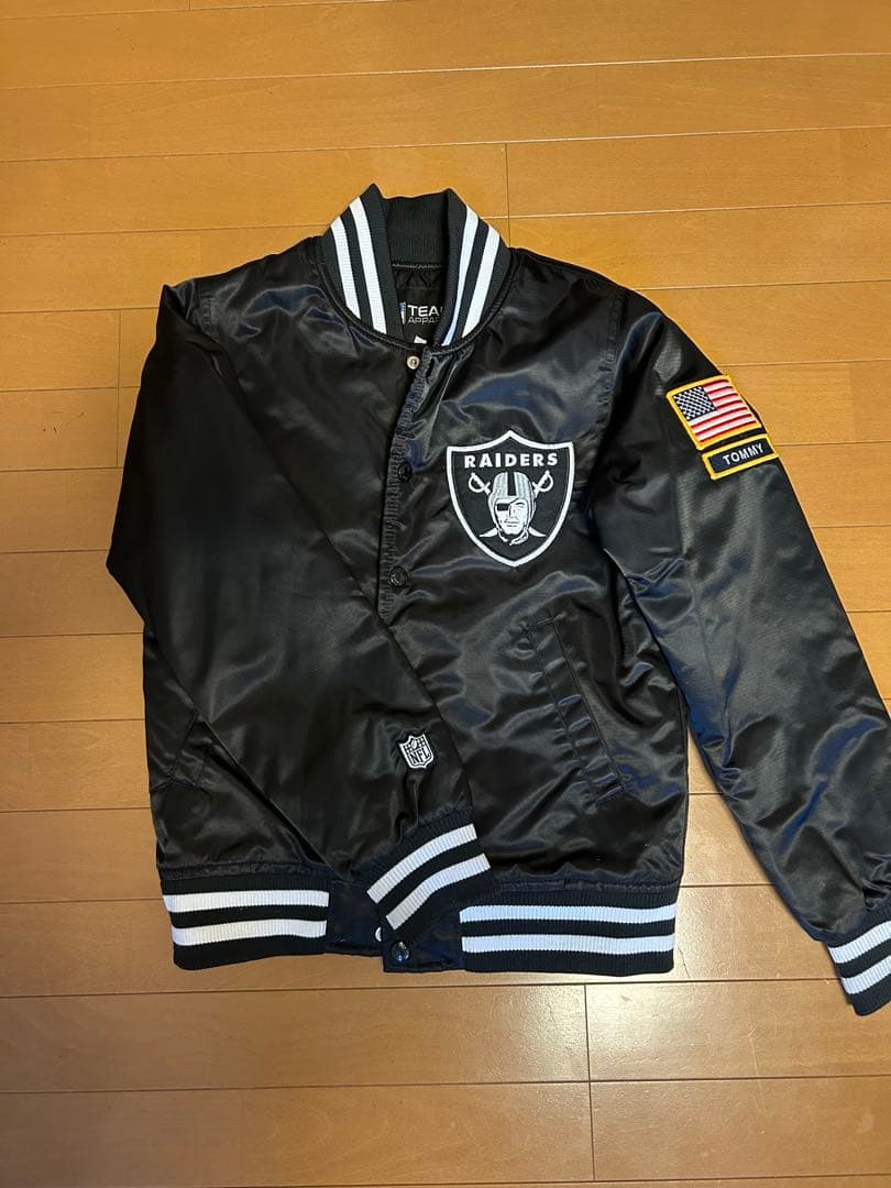 RAIDERS スタジアムジャケット 黒