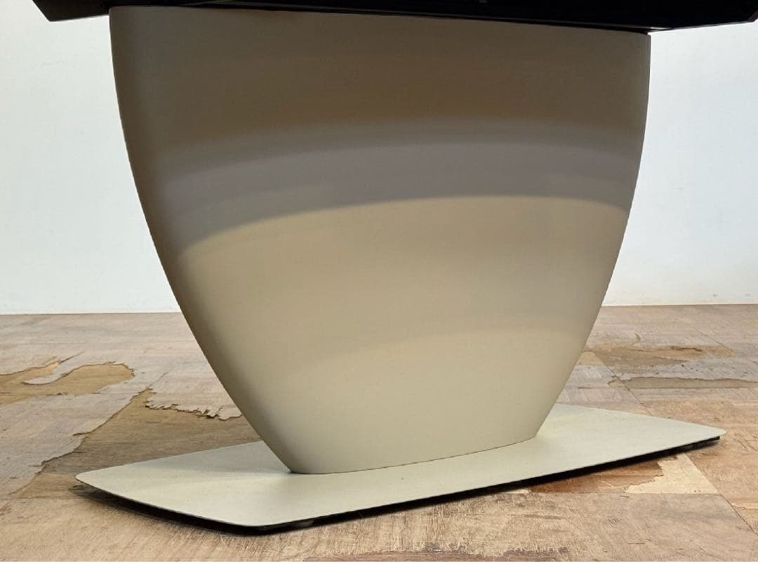 BoConcept 伸長式ダイニングテーブル フィオレンティーナ