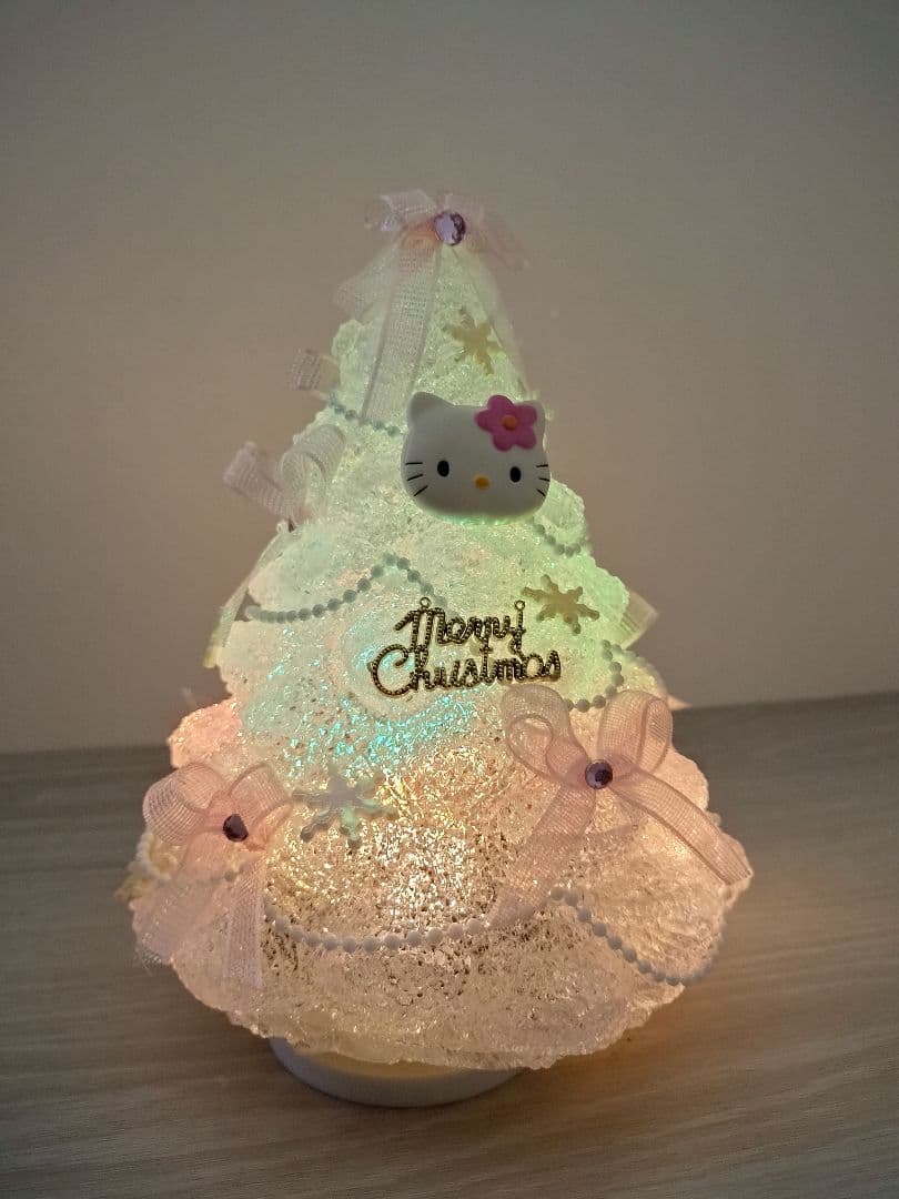サンリオ ハローキティライト付きクリスマス クリアツリー ピンク オルゴール付き