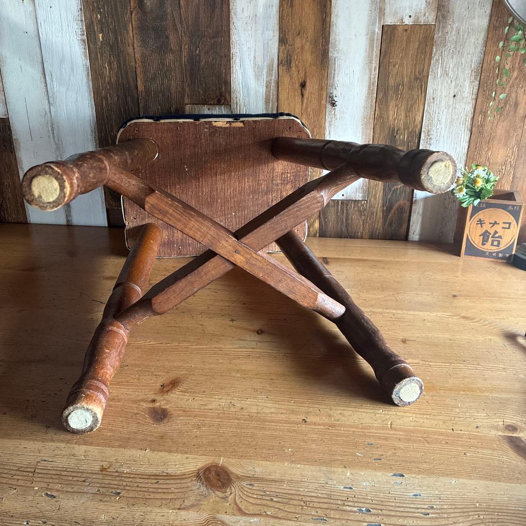 ネイビー布製クッションスツール　アンティーク　古家具　レトロ