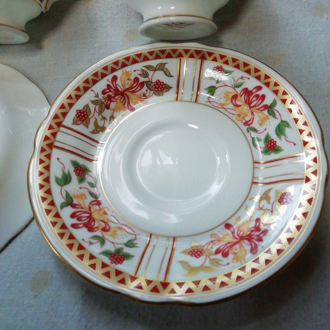 ロイヤルクラウンダービー　ハニーサックル　カップ&ソーサー