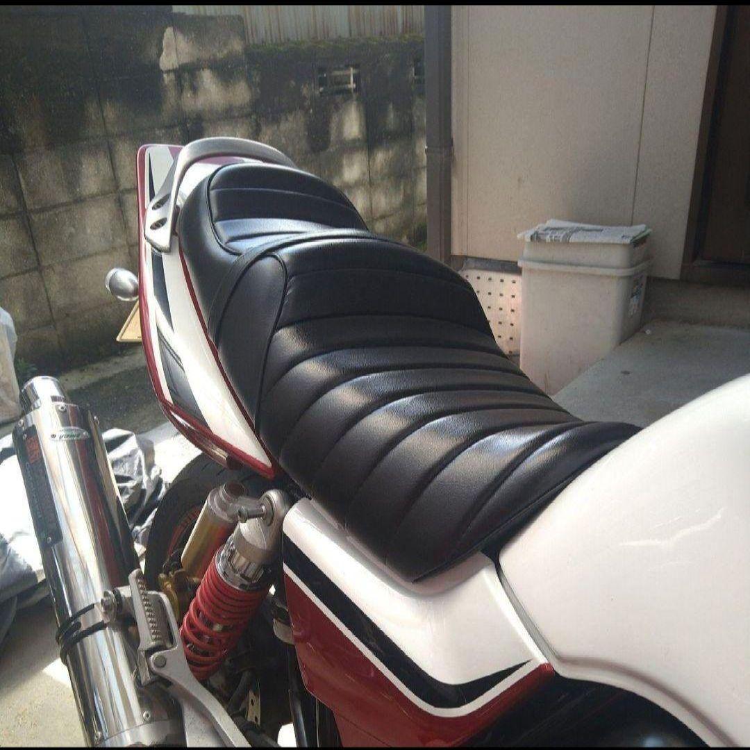 ビンテージ調ブラックレザー　CB400sf タックロールシートnc39 nc42