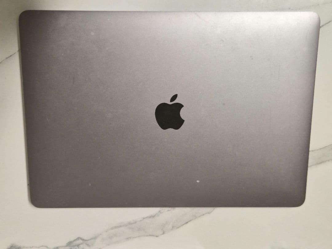 Macbook Pro 2016 13インチ Touch Bar