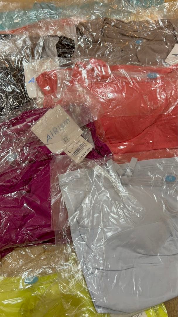 AIRism ブラトップ Lサイズ 複数色セット　15着