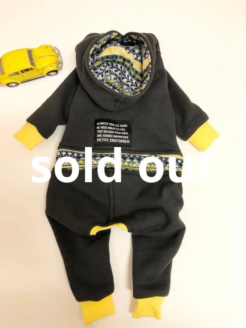 トレーナー生地ロンパース　Mサイズ　イタグレ服