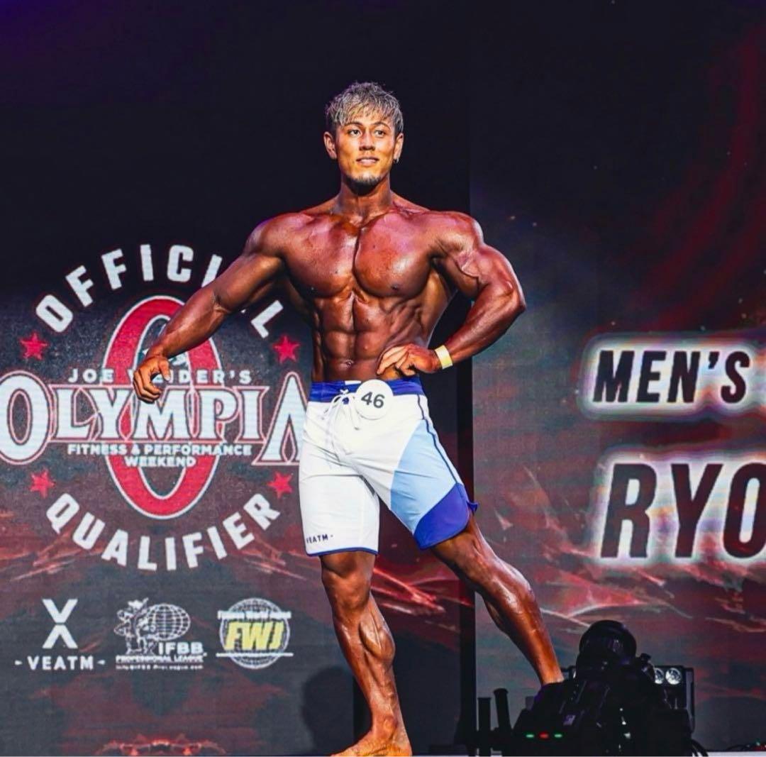 ⭐︎【公式廃盤品 未使用新品タグ付き】 ⭐︎ VEATM ビートム　サーフパンツ　M