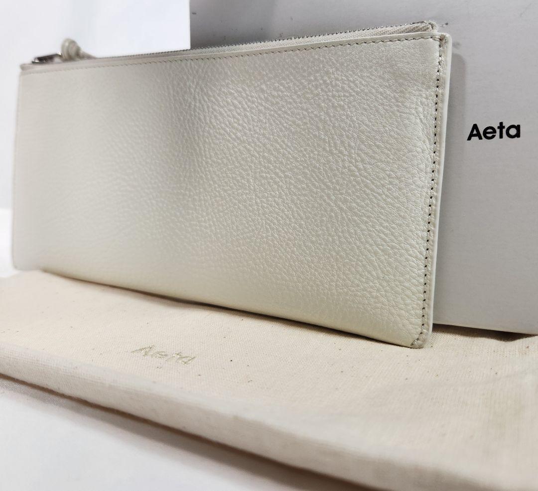 未使用 付属品完備 Aeta ポーチ ハンドバッグ ロゴ刻印