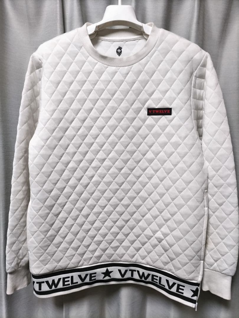 V12 キルティング　スウェット　トレーナー