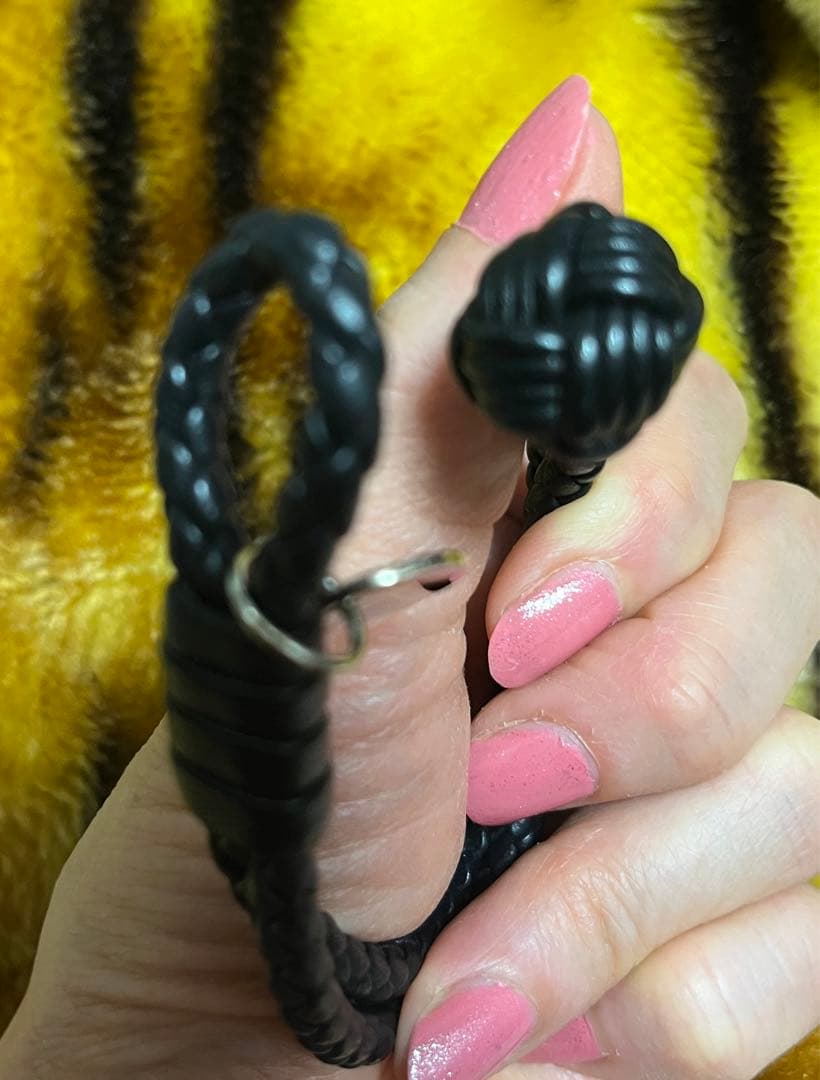 Bottega Veneta ブラックレザー ブレスレット