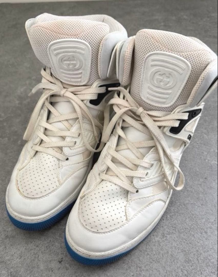 大幅値下げ中！GUCCI ホワイト ハイカットスニーカー