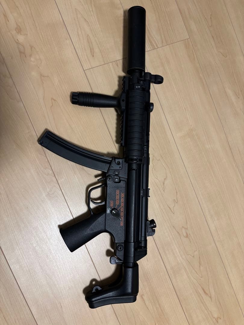 東京マルイ　MP5 電動ガン