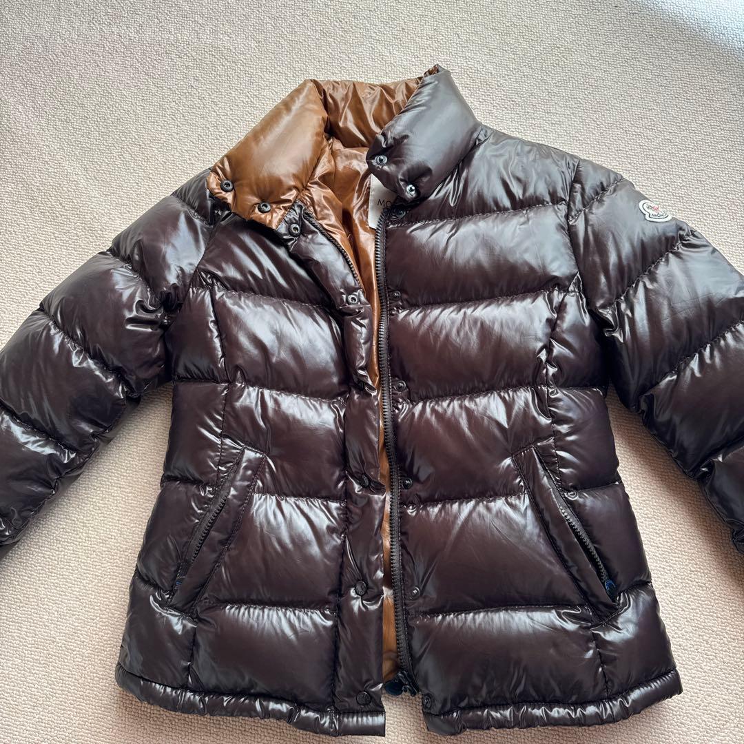 MONCLER ダウンジャケット