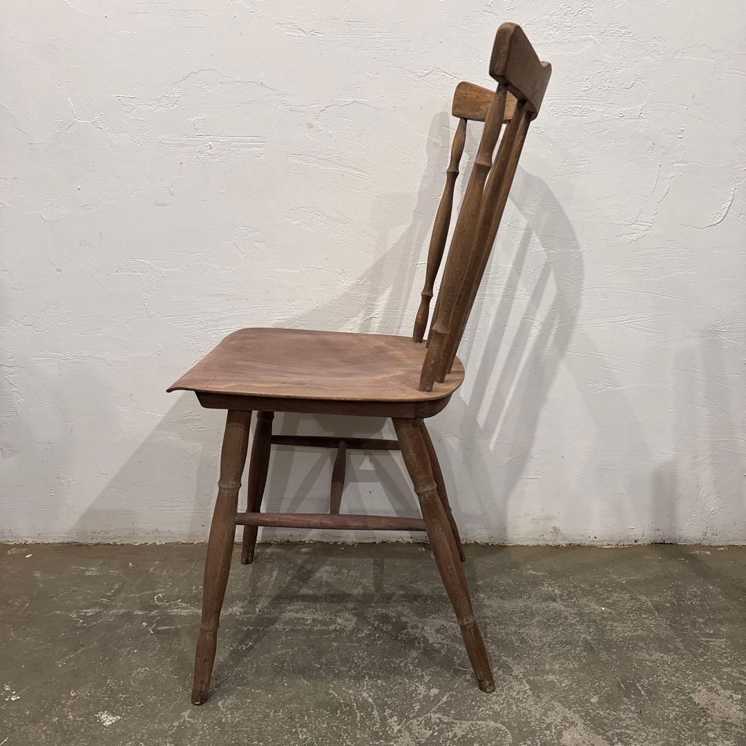 hangoutヴィンテージ　カフェチェア　剥離　木製　ダイニングチェア