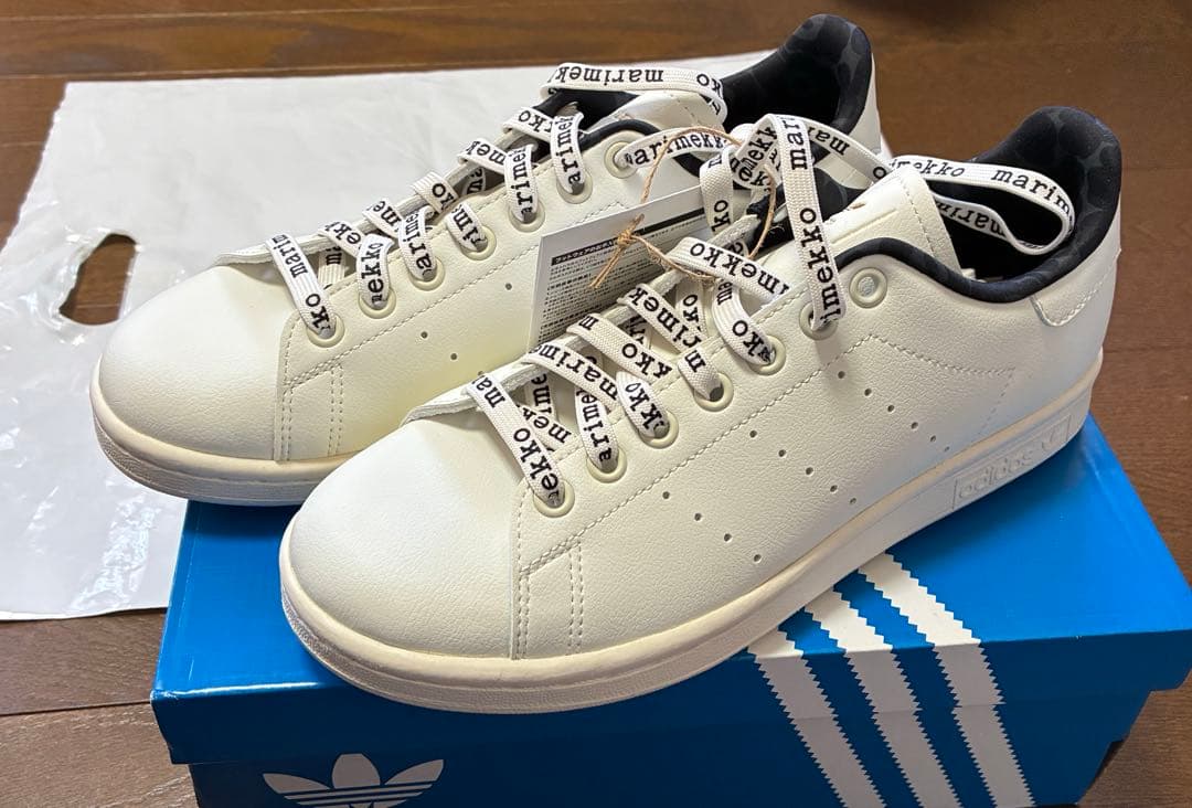新品未使用　adidas Stan Smith marimekko