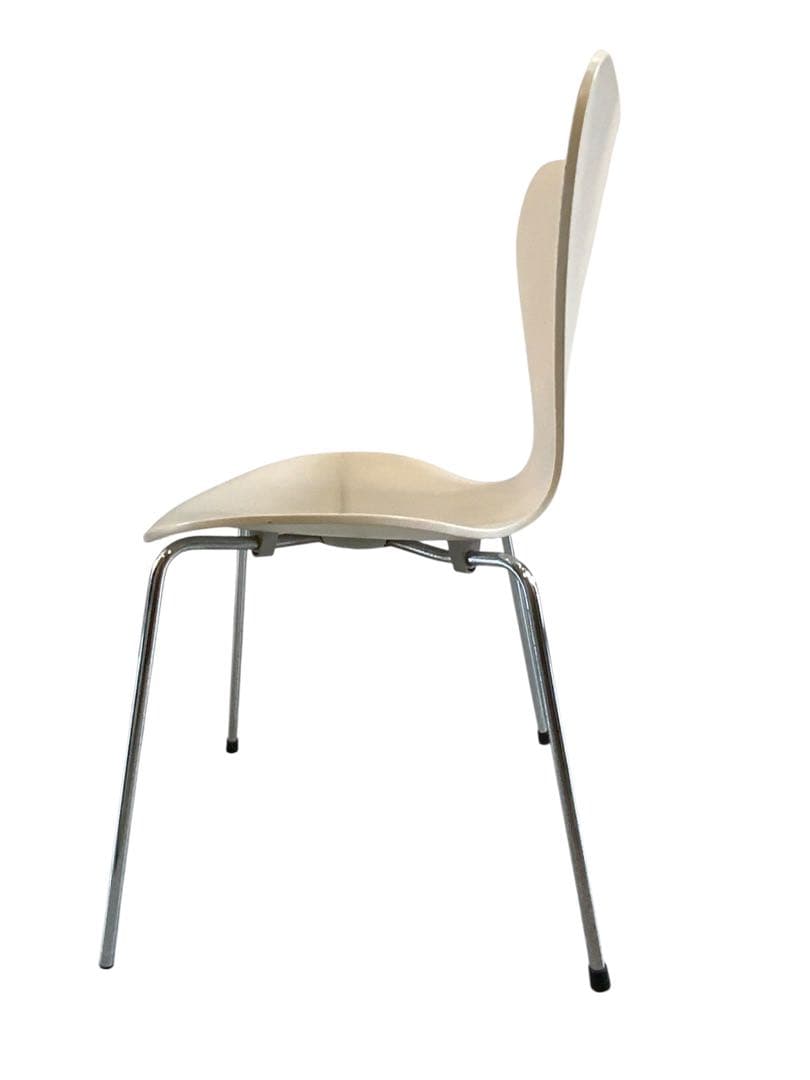 フリッツ・ハンセン　セブンチェア　1