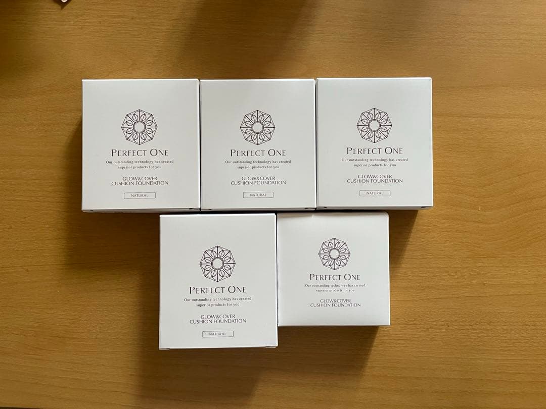 パーフェクトワングロウ＆カバー クッションファンデーションレフィル4個ケース1個