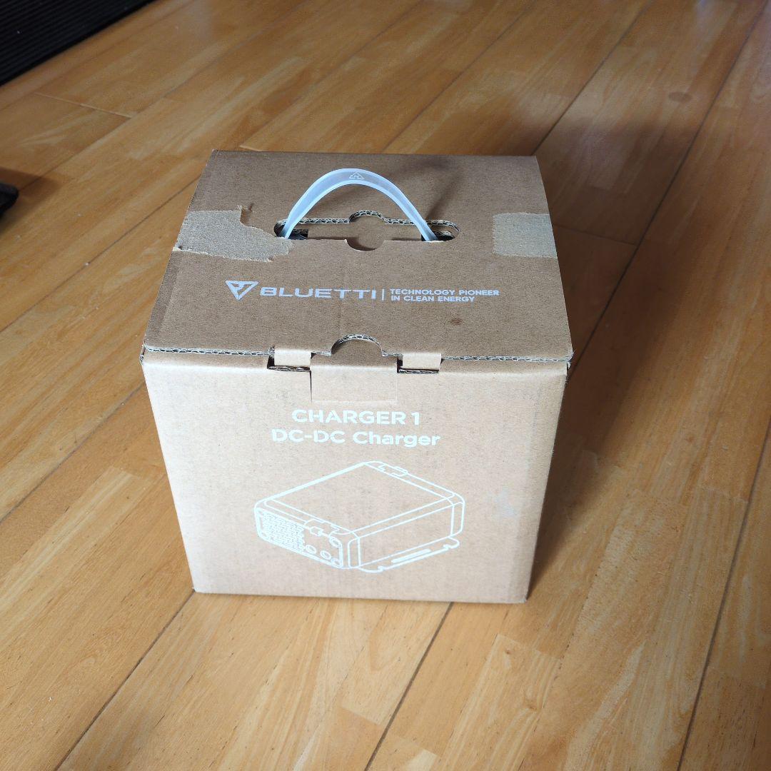 BLUETTI Charger1走行充電器560wオルタネーター、付属品