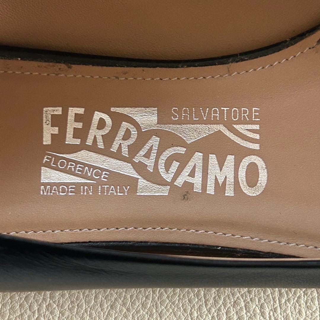 美品✨サルヴァトーレフェラガモ FLAIR フラットシューズ 黒 6 1/2