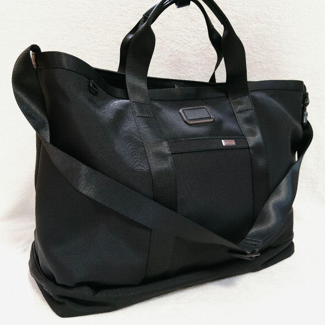 ほぼ新品 TUMI ALPHAアルファ キャリーオールトート ブラック
