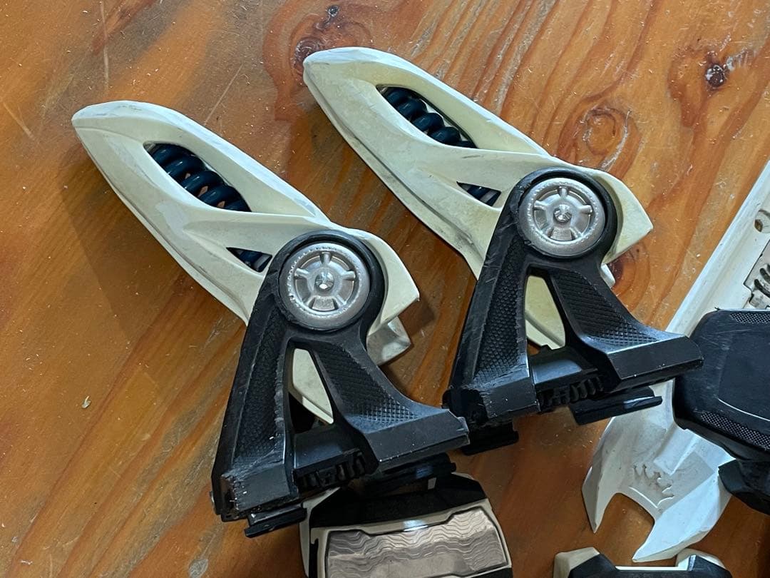 MARKER GRIFFON ID 13 ＧＷ対応 白 取付ジグ付き グリフォン