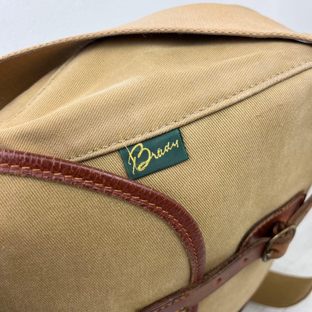 BRADY DART FISHING ショルダーバッグ キャメル キャンバス