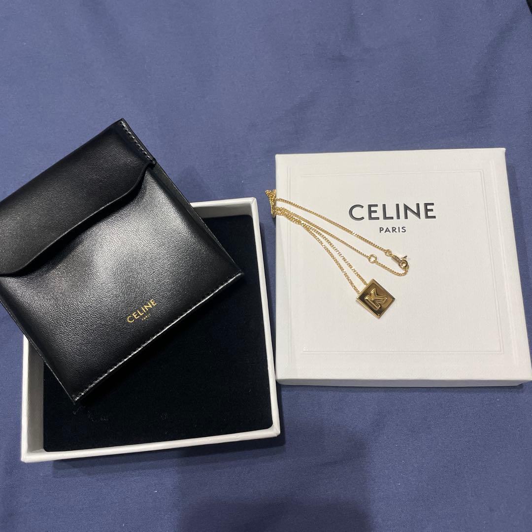 【廃盤】セリーヌイニシャルネックレス　K
