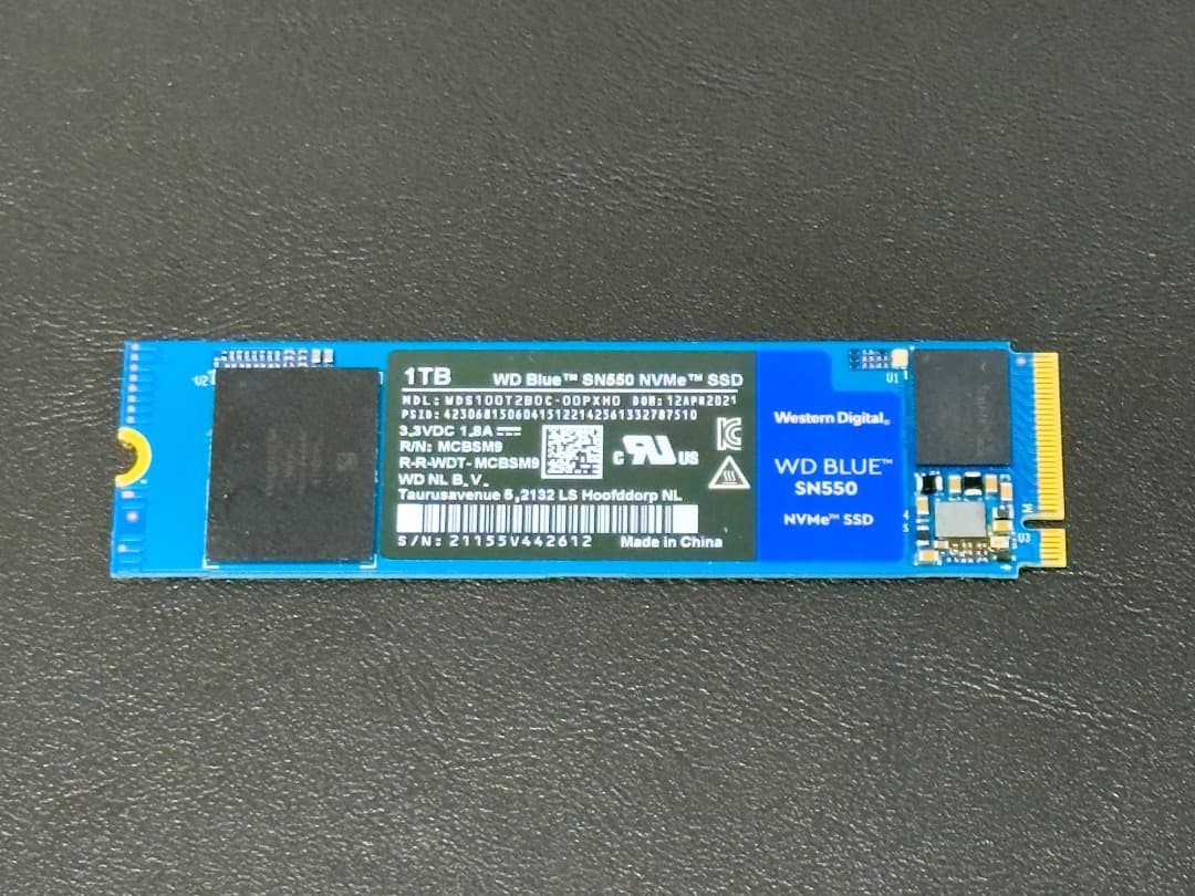 WD Blue SN550 NVMe SSD 1TB 外付けケース付き