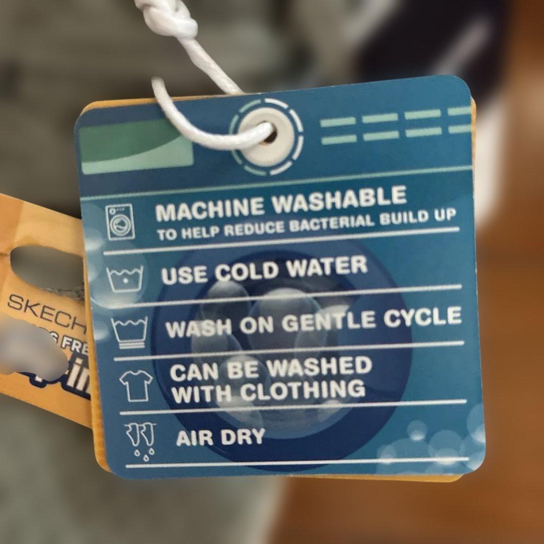 スケッチャーズ／スリップインズ24.5cf