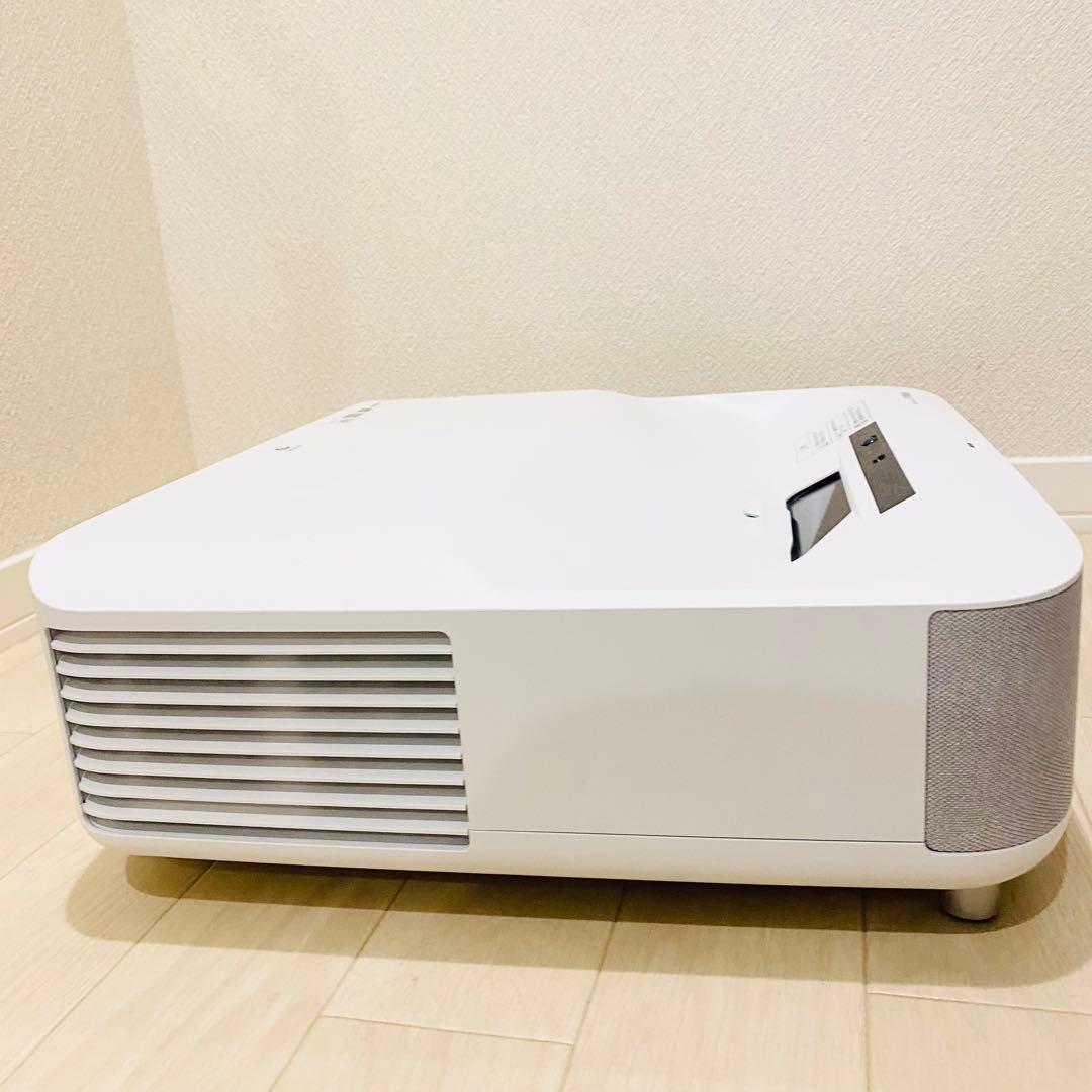 EPSON EH-LS300W プロジェクター　YAMAHA スピーカー