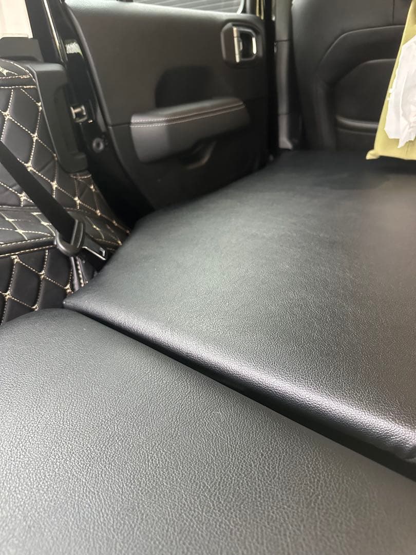 ジープラングラー、ベットキット！