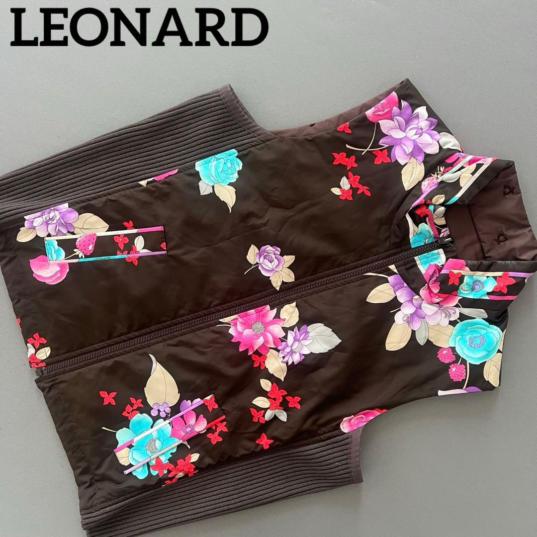 LEONARD レオナール　中綿入り　ダウンベスト　ダウンジャケット　花柄　42