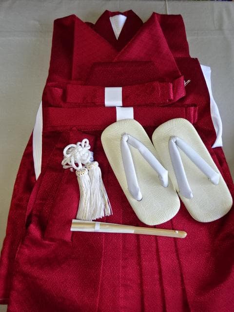 男児七五三詣り袴セット　羽織なし　赤　3歳用袴丈53cm