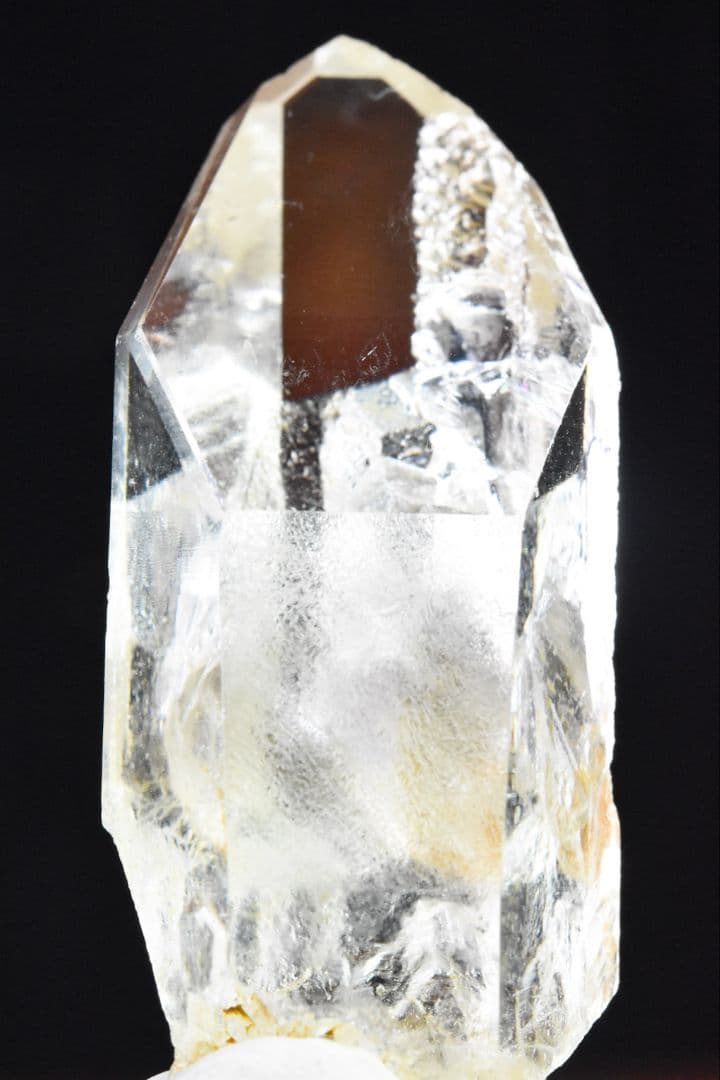 ガネーシュヒマール ラパ産 貫入水晶