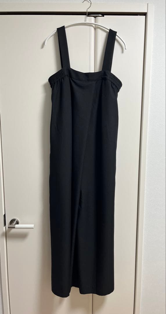 アワーホーム　しなやか素材のラップ風サロペット