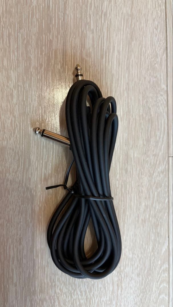 美品　hideモデル　バーニー　イエローハート　スピーカー内蔵