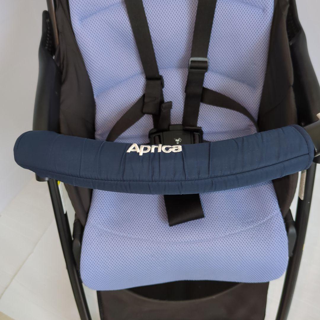 【美品】超軽量！ Aprica マジカルエアー クッション AC ネイビーB型