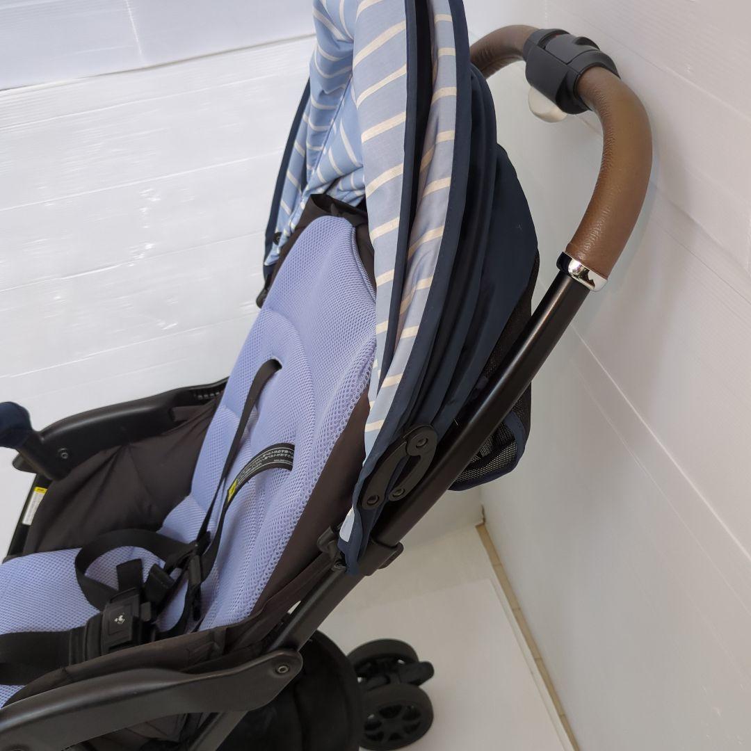 【美品】超軽量！ Aprica マジカルエアー クッション AC ネイビーB型