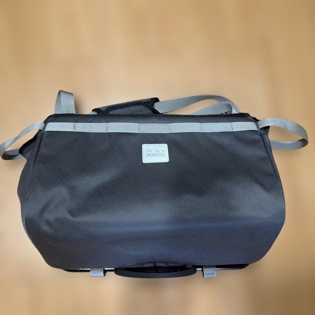 アクセサリー BROMPTON BOROUGH BASKET WITH FRAME 23L