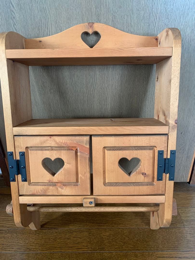 カントリー家具　木製　ハートくり抜き　棚　ラック　シェルフ